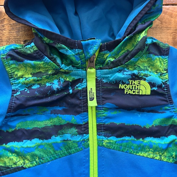 North face jacket - Picture 9 of 11